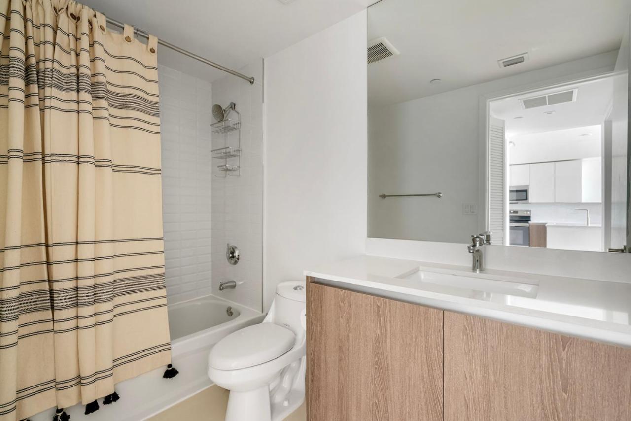 Coral Gables 1br W Gym Wd Nr Aiport Shops Mia-75 Appartement Miami